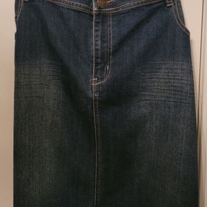 Plus Size L&L Denim Skirt